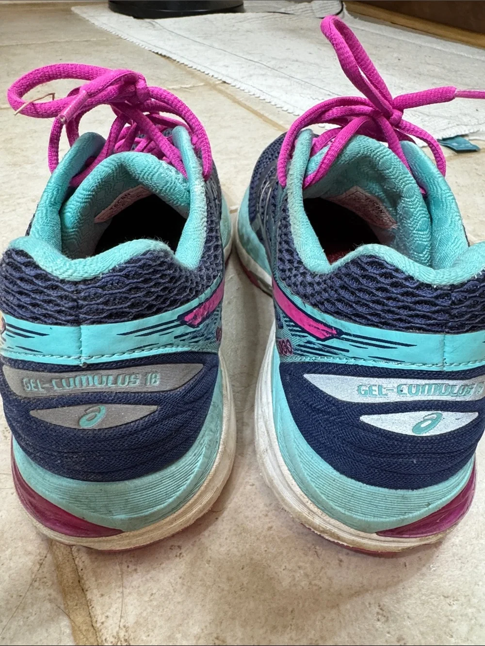 Asics Gel-Cumulus 18 Navy and Teal Women's Running Shoes with Pink Laces
